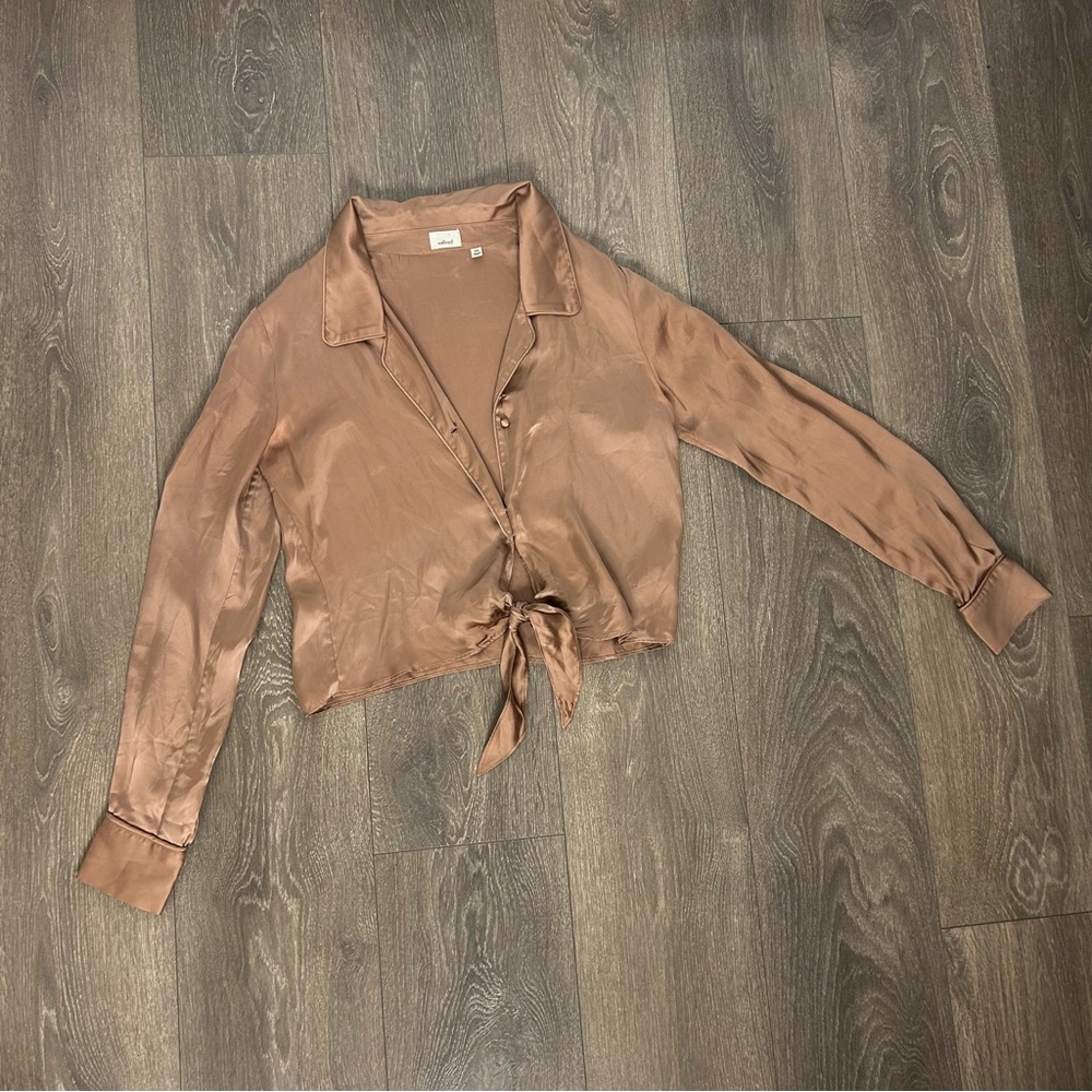 Aritzia Wilfred Peaufiner Tie Front Blouse Cropped Long Sleeve Roebuck Size XXS - Picture 6 of 11